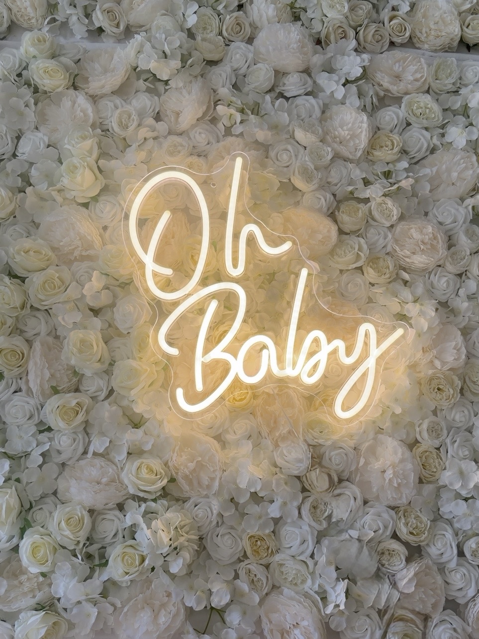 Oh Baby neon sign